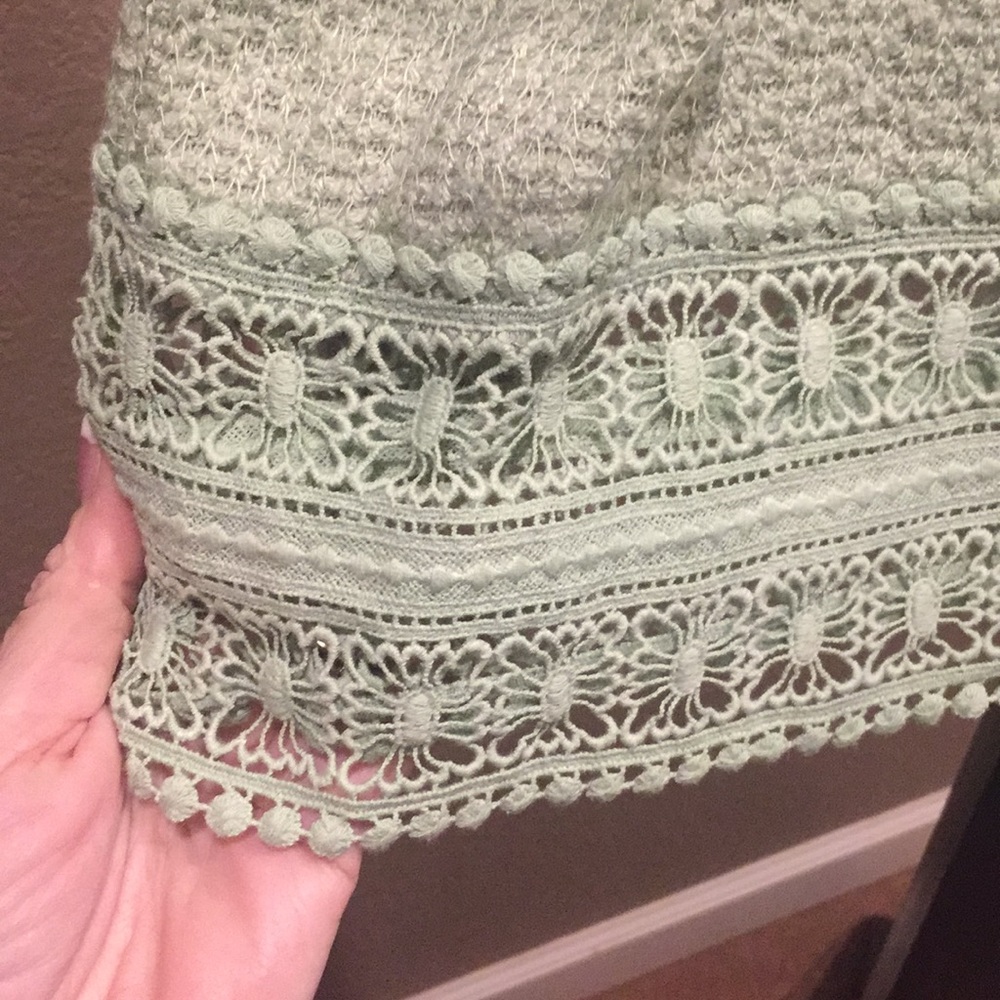 Sweater - Picture 2 of 3